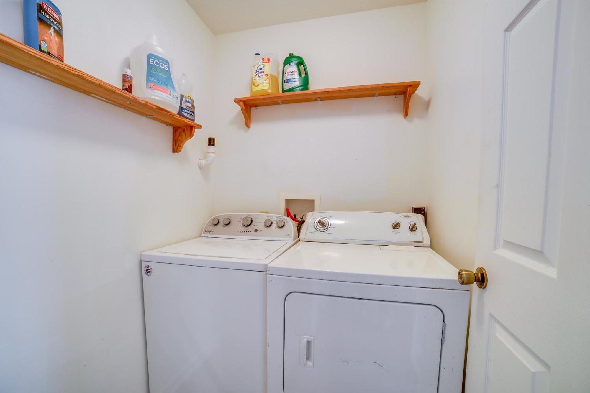 Pet-Friendly Apollo Home With Furnished Deck! New Kensington Exterior photo