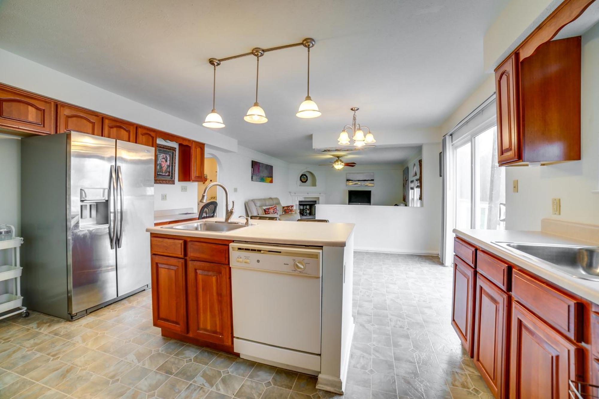 Pet-Friendly Apollo Home With Furnished Deck! New Kensington Exterior photo
